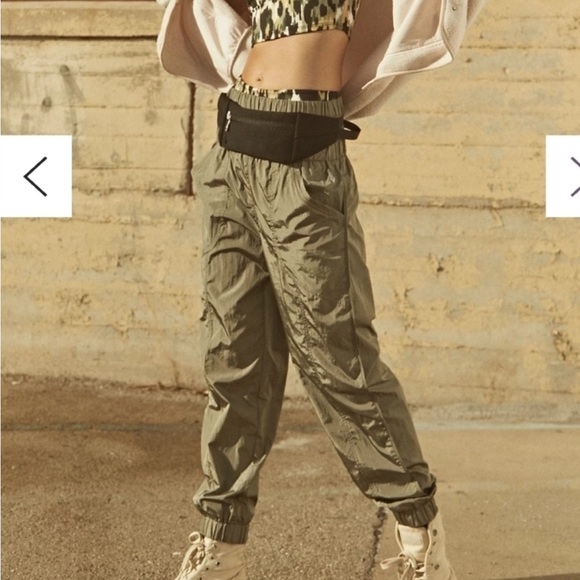 Free People Movement The Way Home Joggers Olive Green Size M - Picture 2 of 5
